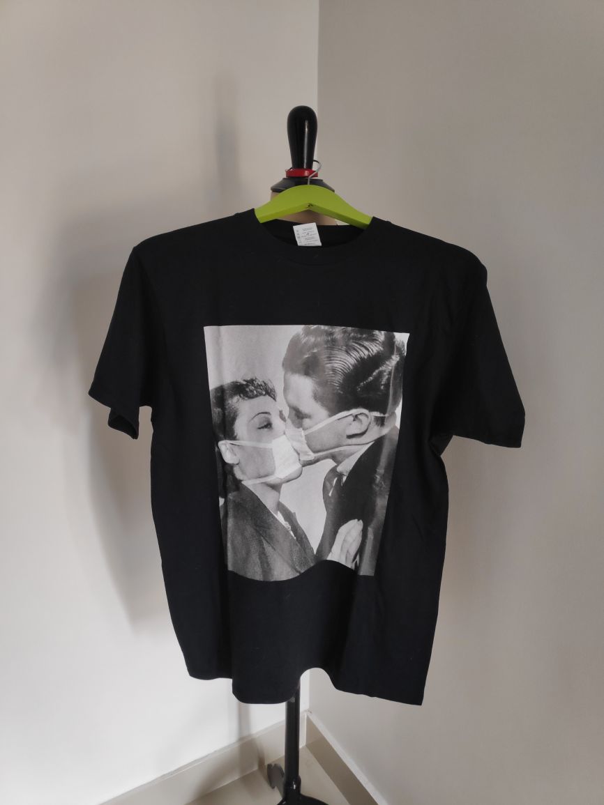 Lovers Black T-Shirt4